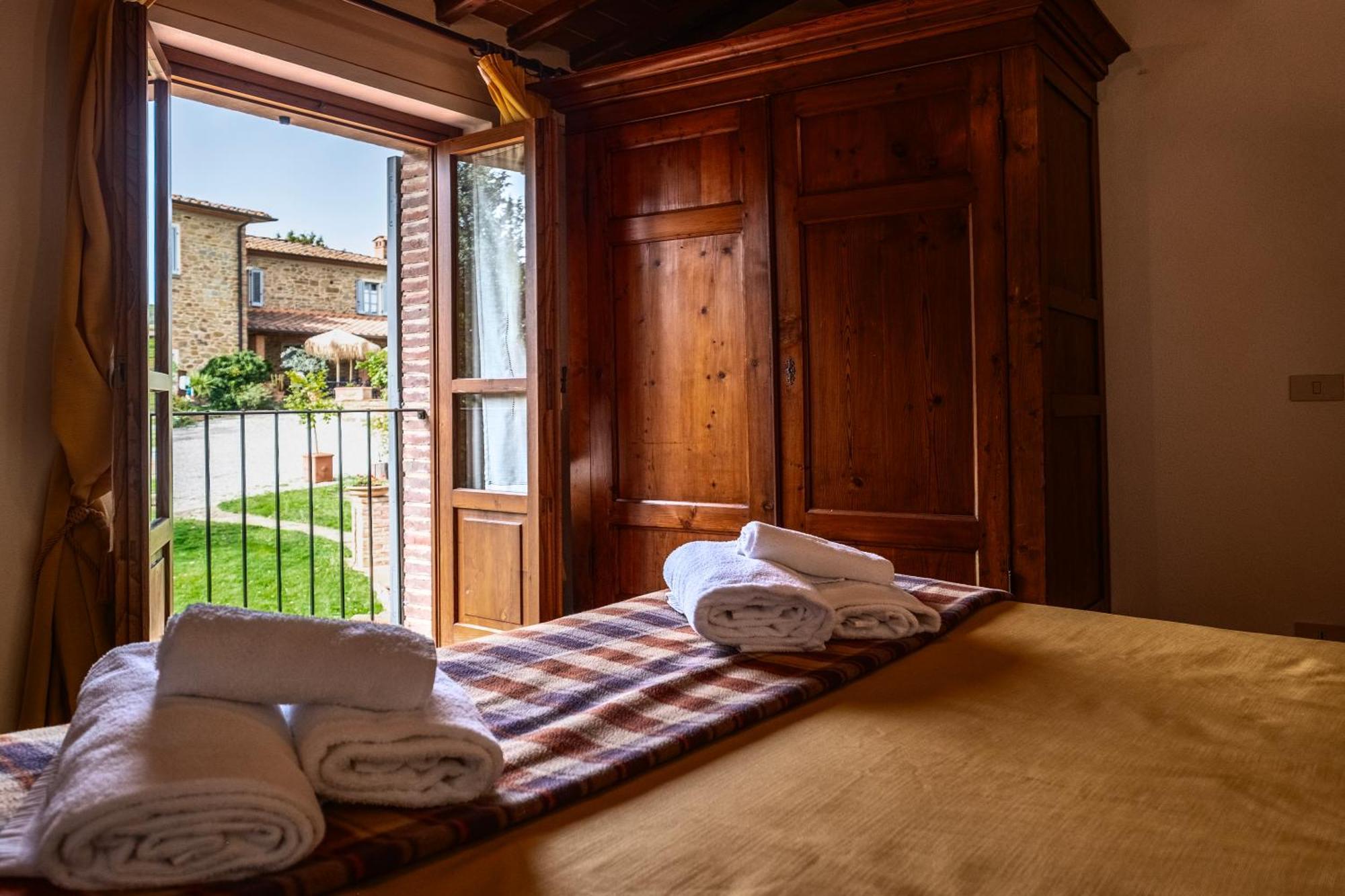 Agriturismo Borgo Sant'Ercolano Ciggiano Exterior foto