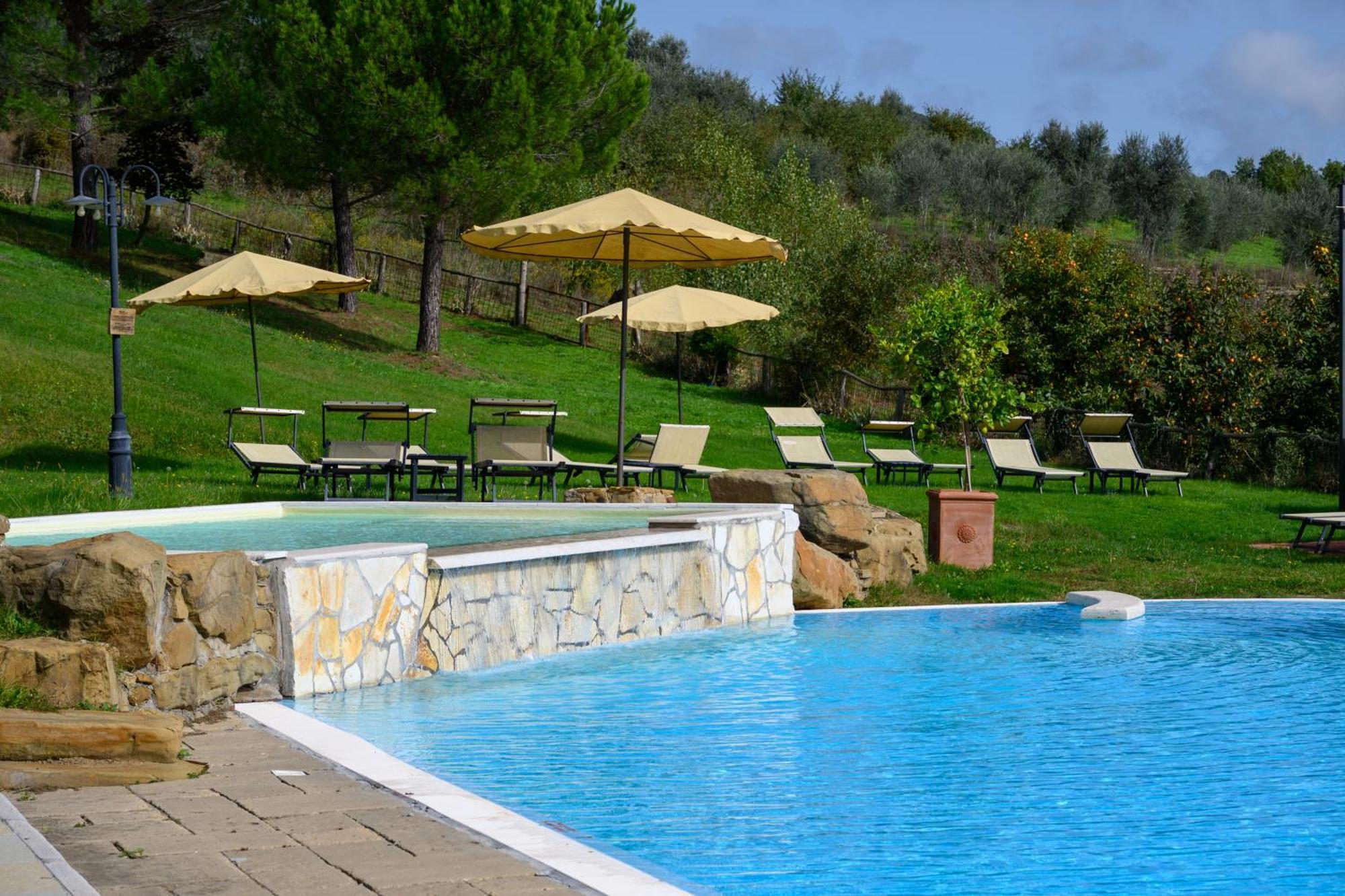 Agriturismo Borgo Sant'Ercolano Ciggiano Exterior foto